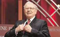Tỷ phú Warren Buffett bán tháo cổ phiếu nhà bán lẻ lớn nhất Mỹ