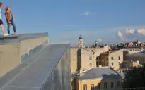 Độc đáo du lịch trên mái nhà tại St.Petersburg, Nga