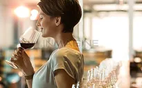 3 bước cơ bản để nếm rượu vang của các chuyên gia