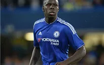 Mất chỗ đứng, "Desailly mới" cân nhắc rời Chelsea
