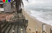 [ẢNH] Đà Nẵng: Bãi biển Mỹ Khê bị sạt lở nghiêm trọng