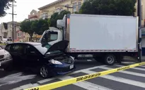 Mỹ: Xe tải lao vào người đi bộ tại San Francisco