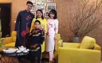 Bảo Thanh cùng chồng con xúng xính áo dài khoe Tết về đến nhà rồi