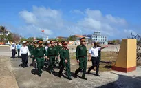 Bộ Quốc phòng kiểm tra, chúc Tết quân, dân đảo Trường Sa và Nhà giàn DK1