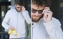 Đeo nhẫn ở ngón áp út, Liam Hemsworth xác nhận đã kết hôn?