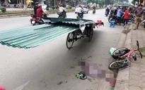 Quảng Nam: Va chạm với xe máy chở tôn, 1 người tử vong