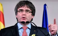 Ông Puigdemont không về, Nghị viện Catalonia hoãn bổ nhiệm vô thời hạn
