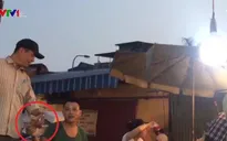 Khởi tố vụ án cưỡng đoạt tài sản tại chợ Long Biên