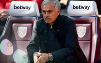 Mourinho được gì, mất gì nếu bị Man Utd sa thải?