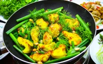 Thưởng thức món chả cá ngon nức tiếng Hà thành