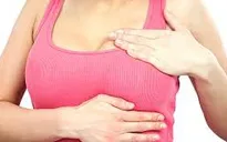 Các dấu hiệu cảnh báo ung thư vú bạn cần biết