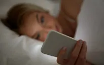 5 bệnh về mắt thanh thiếu niên thường gặp do lạm dụng các thiết bị công nghệ
