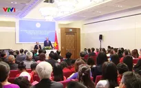 Thủ tướng Nguyễn Xuân Phúc gặp gỡ cộng đồng người Việt Nam ở Áo và một số nước châu Âu