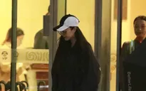 Phạm Băng Băng lộ diện trên đường phố sau scandal