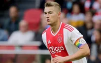 Ajax Amsterdam chưa vội vàng để Mathias De Ligt ra đi