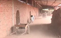 Bùng nổ mâu thuẫn giữa các lò gạch tại Bắc Giang