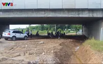 Cầu trên cao tốc ngàn tỉ Đà Nẵng - Quảng Ngãi bị thấm dột