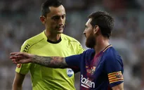 Trọng tài từng “giúp” Barcelona thắng Real sẽ bắt chính tại Siêu kinh điển