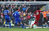 Độc chiếm ngôi đầu, Liverpool chờ Man City sảy chân