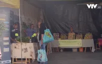 Nhiều người dân Pháp hào hứng với phiên chợ trang trại