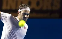 Vượt qua Gilles Simon, Roger Federer lần thứ 12 vào bán kết Basel mở rộng 2018