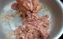 Kỳ lạ ngôi làng ăn thịt sống “độc nhất vô nhị” ở Việt Nam