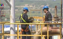 Giá dầu thế giới tăng trở lại