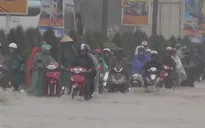 Ngập úng đô thị ven biển - Hệ luỵ từ thiếu "không gian thở" trong quy hoạch
