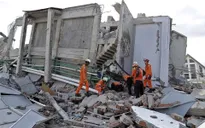 Quá thời hạn chót tìm kiếm nạn nhân ở Indonesia