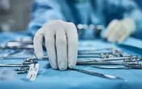 Nam Phi: Ghép gan từ người mẹ nhiễm HIV, em bé vẫn an toàn