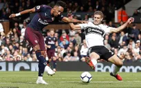 Ramsey và Aubameyang đưa Arsenal vào lịch sử Ngoại hạng Anh