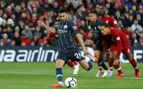 Mahrez đá hỏng 11m, Man City chia điểm đầy tiếc nuối trên sân Liverpool