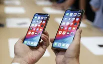 iPhone Xs, Xs Max vẫn bán chạy, bất chấp giá cao, lỗi nhiều