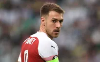Arsenal thừa nhận không có ý định giữ Aaron Ramsey
