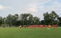 AFF Cup 2018: Mưa lớn trong buổi tập đầu tiên của ĐT Việt Nam tại Myanmar