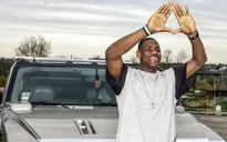 Xe thời trung học của Lebron James được bán đấu giá