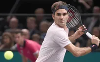 Roger Federer giành quyền vào tứ kết Paris Masters