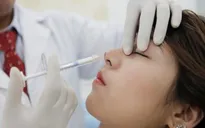 Thêm một vụ mù mắt vì tiêm filler