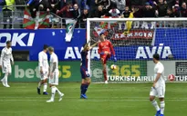 CỰC SỐC: Real Madrid thua đậm đối thủ ở nửa dưới BXH La Liga 2018/19