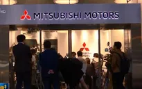 Hãng chế tạo ôtô Mitsubishi cách chức Chủ tịch Carlos Ghosn