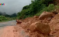 Công khai đường dây nóng giao thông đường bộ mùa mưa bão