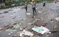 TP.HCM yêu cầu khẩn cấp giám sát rác thải sau bão số 9