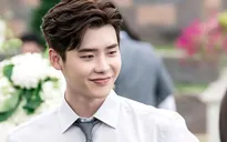 Tài khoản Instagram của Lee Jong Suk bị kẻ lạ mặt tấn công