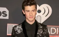 Bị soi mói đời tư, Shawn Mendes khẳng định không đồng tính