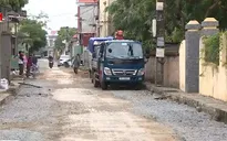 Thu phí xây dựng nông thôn mới quá sức dân