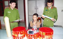 Hà Nam: Bắt 2 vụ vận chuyển pháo nổ trái phép
