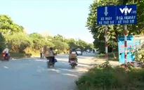 Mất an toàn trên tuyến đường gom đại lộ Thăng Long