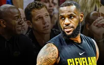 Lebron James không quan tâm tới ai là HLV Los Angeles Lakers