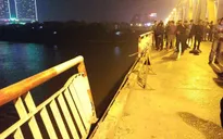 Xem xét lại việc cho ô tô lưu thông vào làn xe máy trên cầu Chương Dương