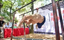 Khởi động ngày mới với thể thao đường phố - Calisthenics
